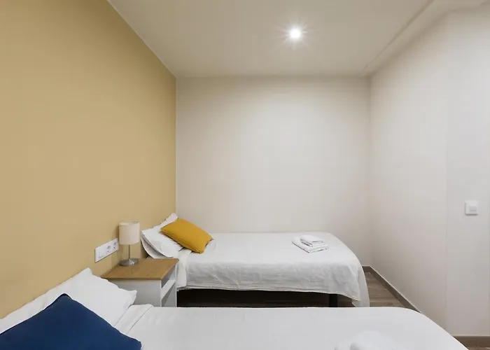 Oliveta Hostel Barcelona