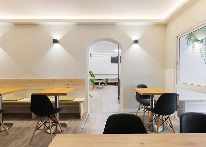 Hostel Oliveta Barcelona